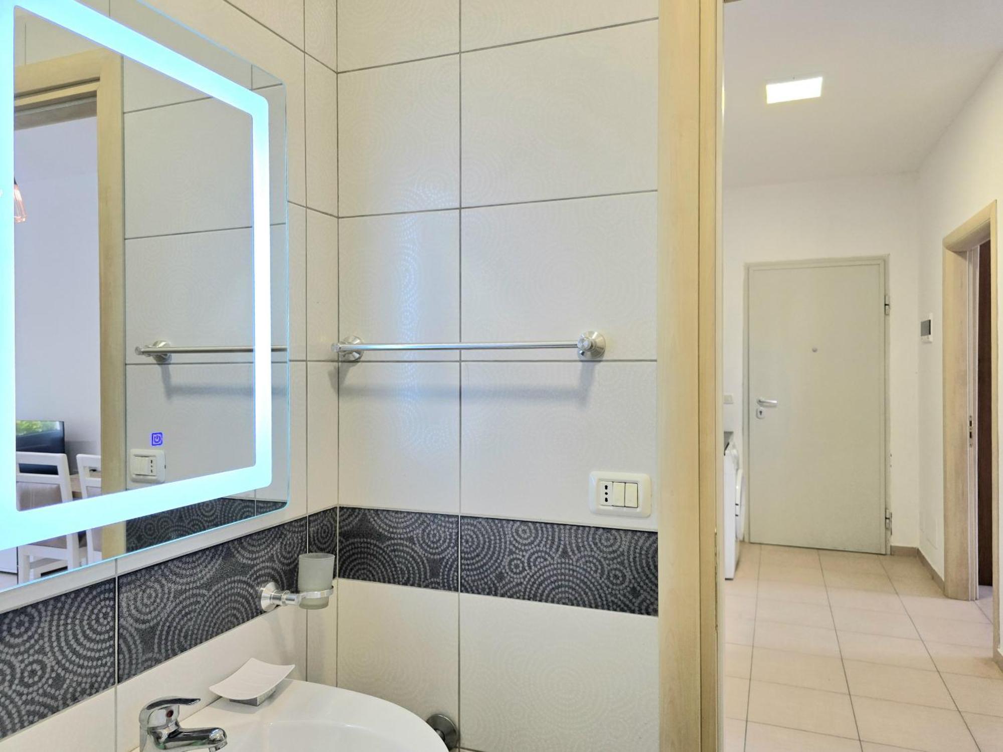 Sunny Beach Apartments - 091 Durrës Esterno foto